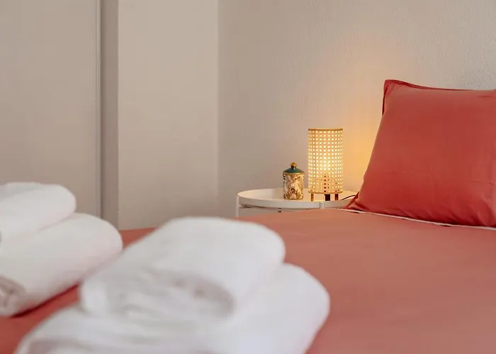 Elegant 3 Bedroom - Centre - Garage - Metro * Lisboa