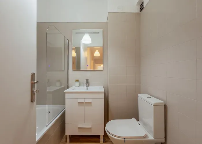 公寓 Elegant 3 Bedroom - Centre - Garage - Metro Lisboa