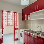 Elegant 3 Bedroom - Centre - Garage - Metro * 리스본