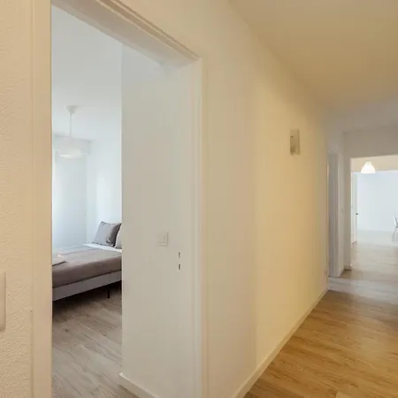 Apartamento Elegant 3 Bedroom - Centre - Garage - Metro *
